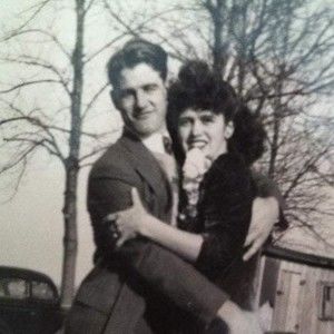 Meet your Posher, Elaine